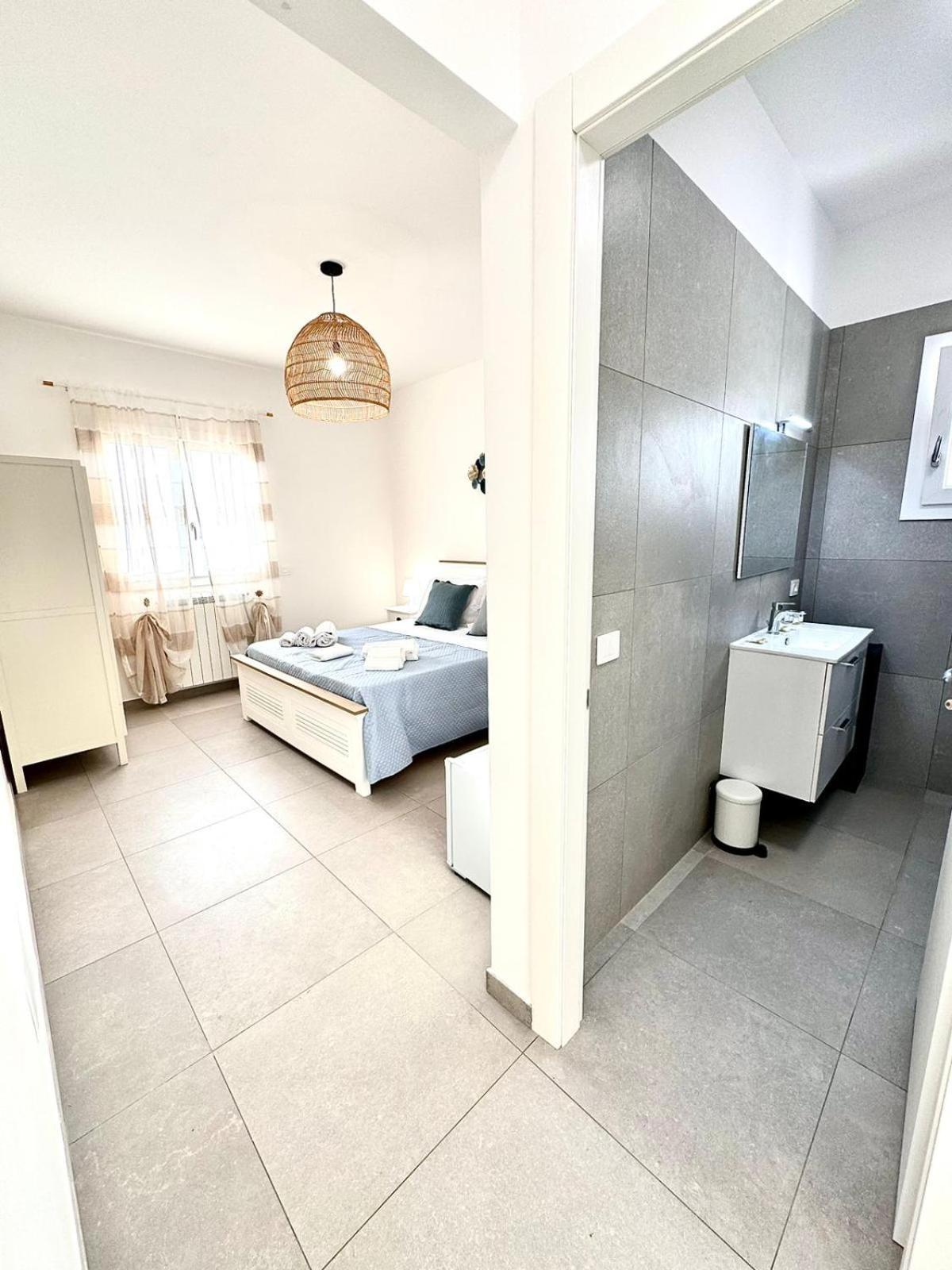 Suites Dreams Fiumicino Mare Exterior photo