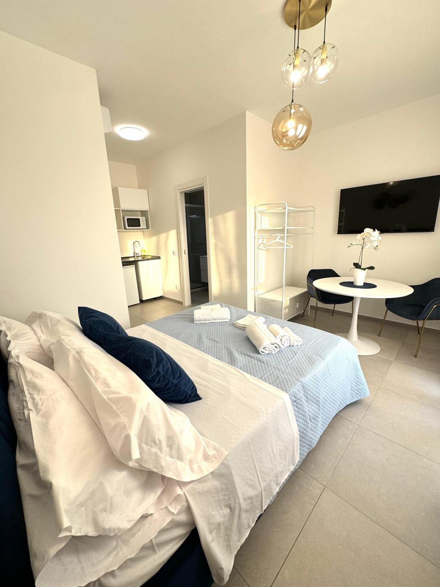 Suites Dreams Fiumicino Mare Exterior photo