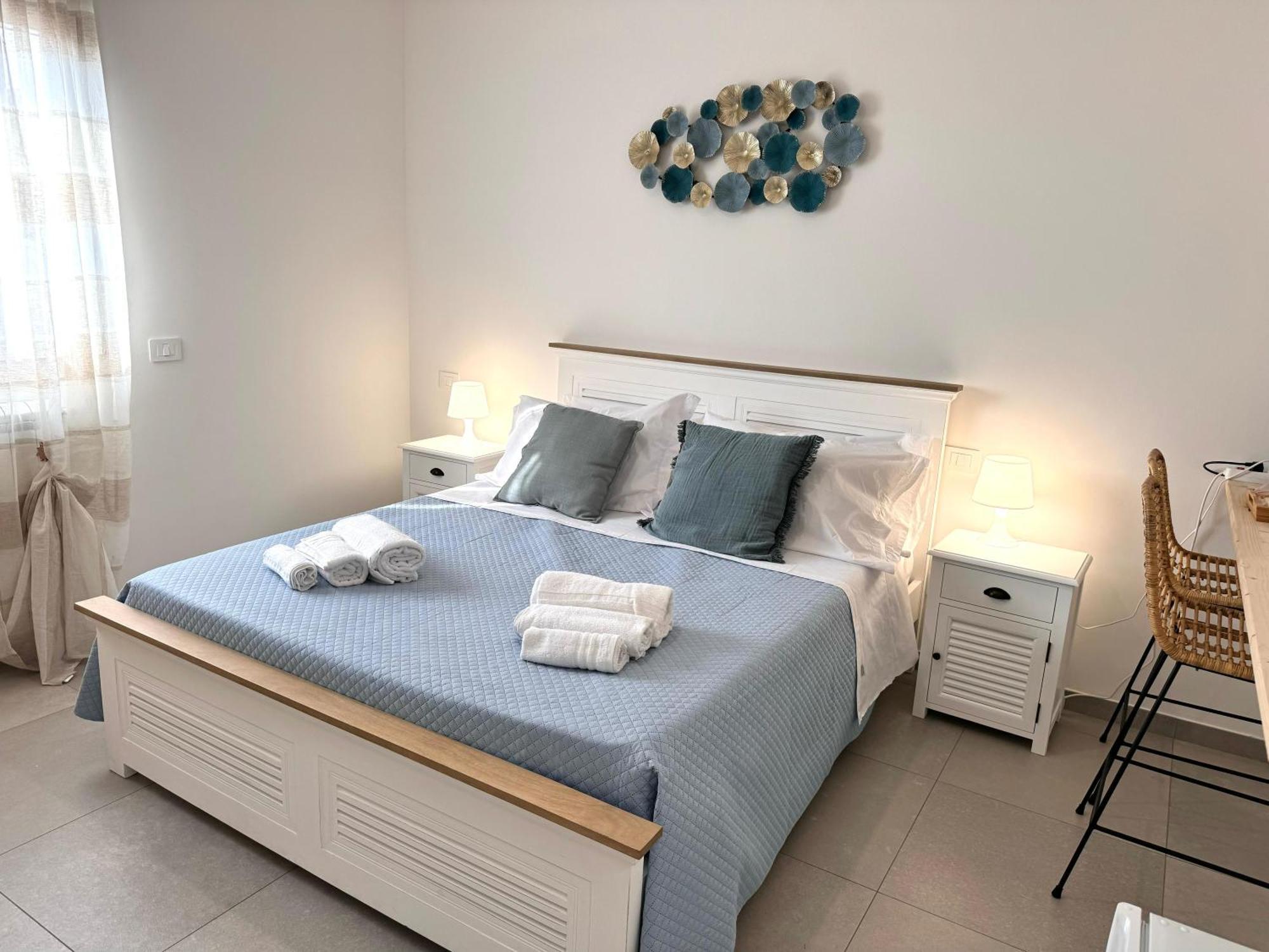 Suites Dreams Fiumicino Mare Exterior photo